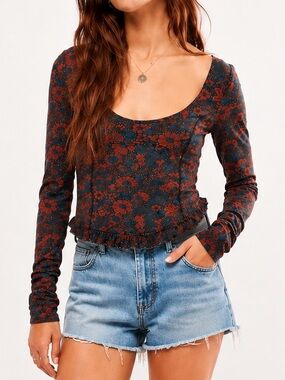 FREE PEOPLE Melanie Long Sleeve Floral Top - Size XS - Crisscross Back - NWT